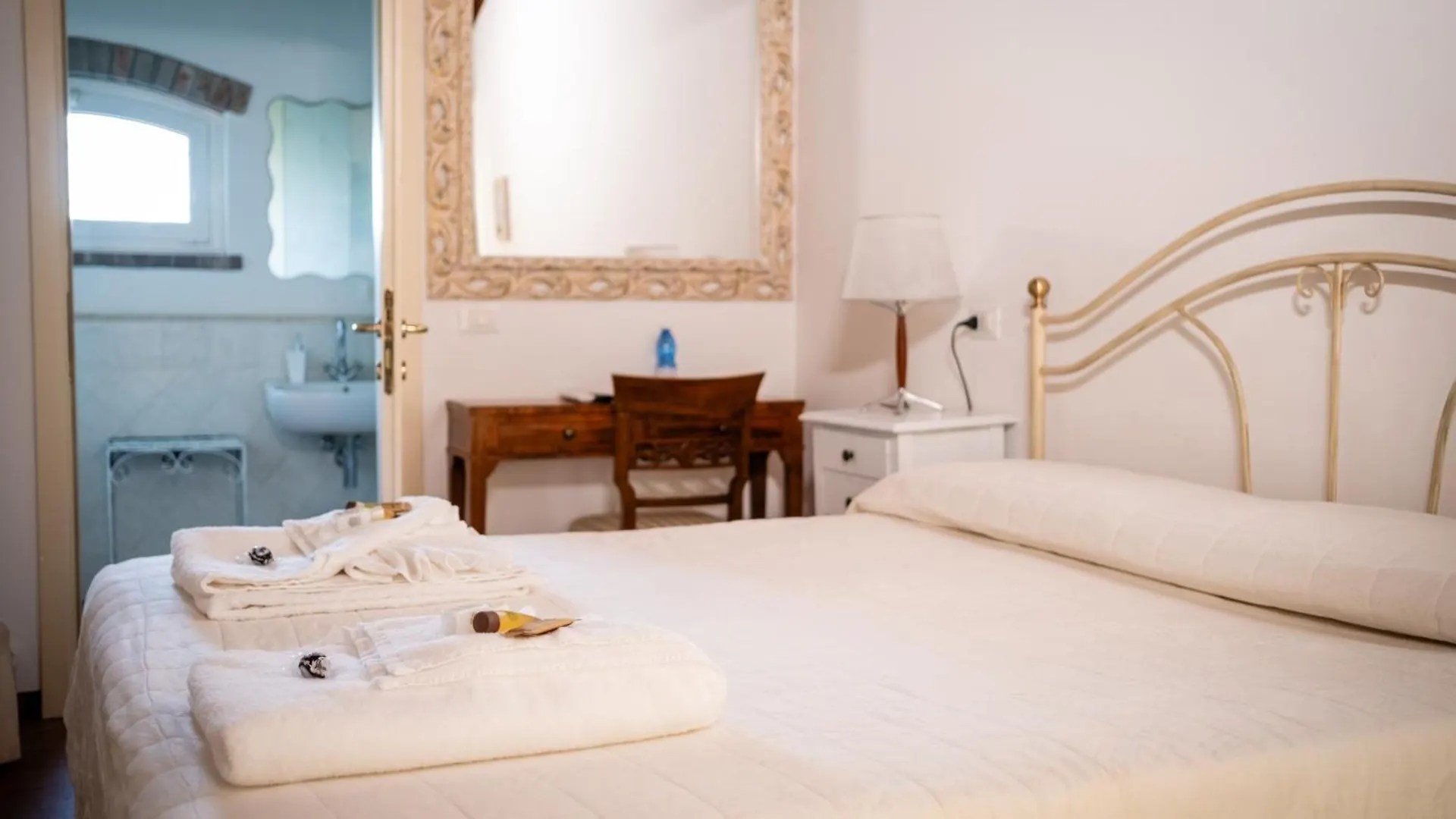 Agriturismo Corte Capiluppia 쿠르타토네